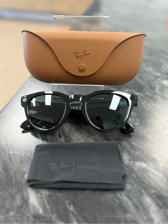 Ray-Ban Other - Ray-Ban Meta Headliner(Gen 2) Black Sunglasses with Tan Leather Case